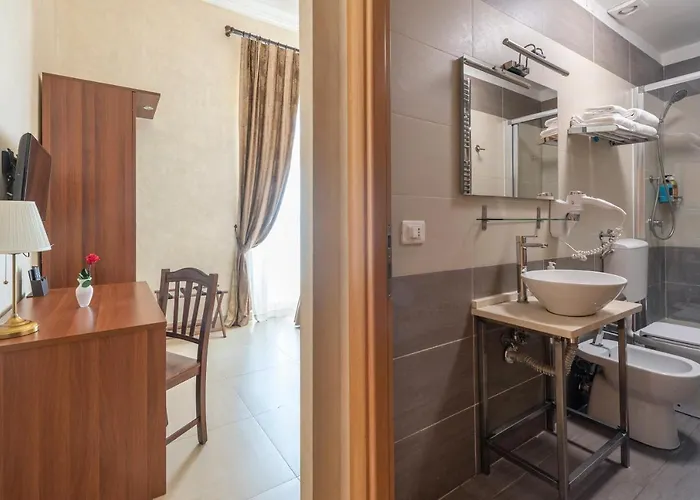 Nitta Guesthouse 4*